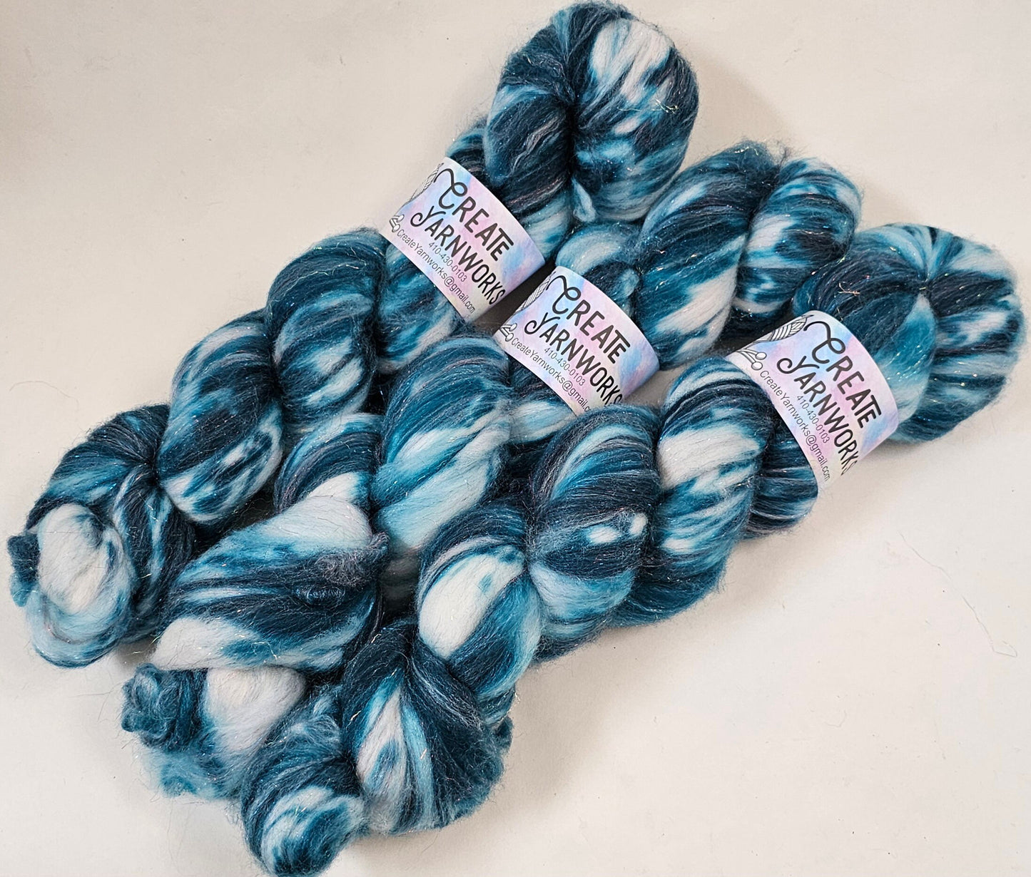 Tempting Teal in Superwash Merino & Stellina Blend 4oz braid