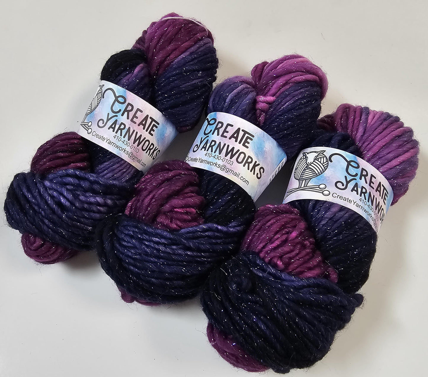 Aurora in Silver Sparkle Superwash Merino Blend Super Bulky Weight Yarn
