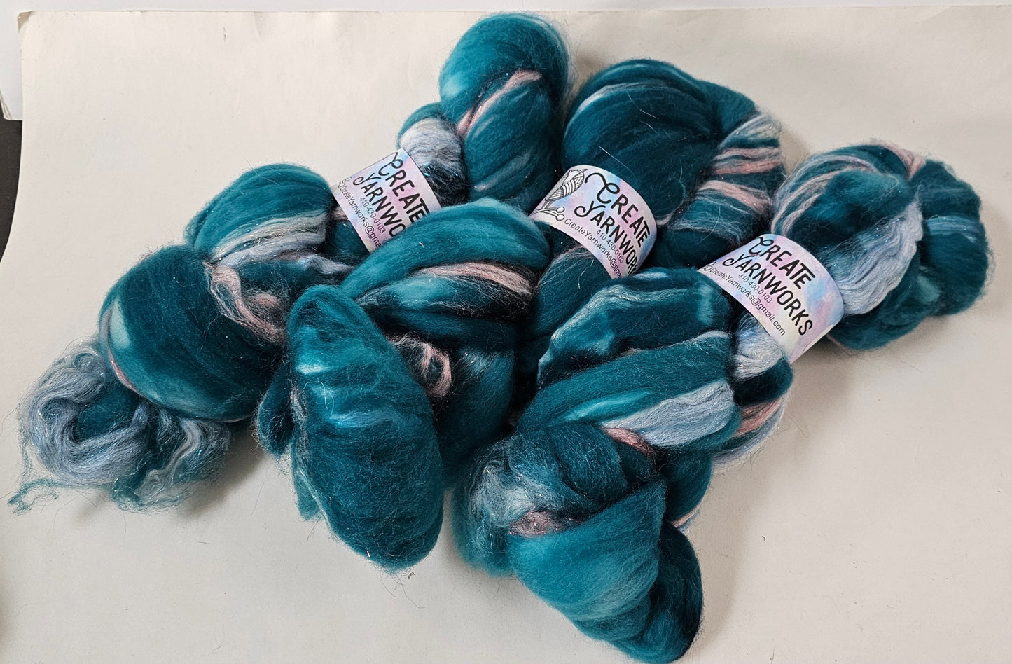 Tempting Teal in Superwash Merino & Stellina Blend 4oz braid