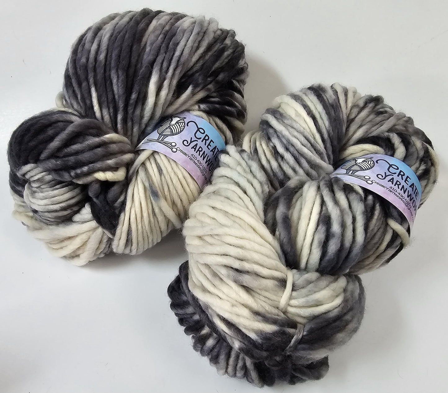 Stormy Skies in 100% Superwash Merino Super Bulky Yarn