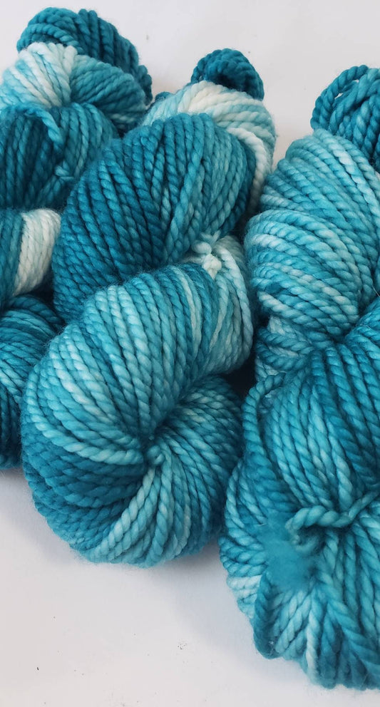 Tempting Teal in 100% Superwash Merino Bulky Yarn