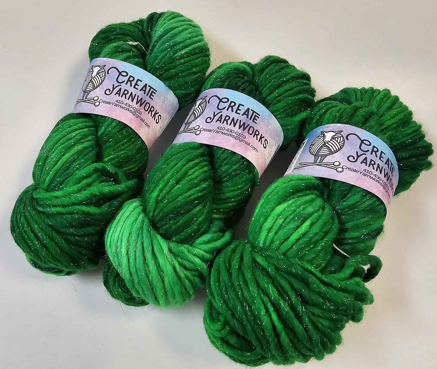 Irish in Silver Sparkle Superwash Merino Blend Super Bulky Weight Yarn