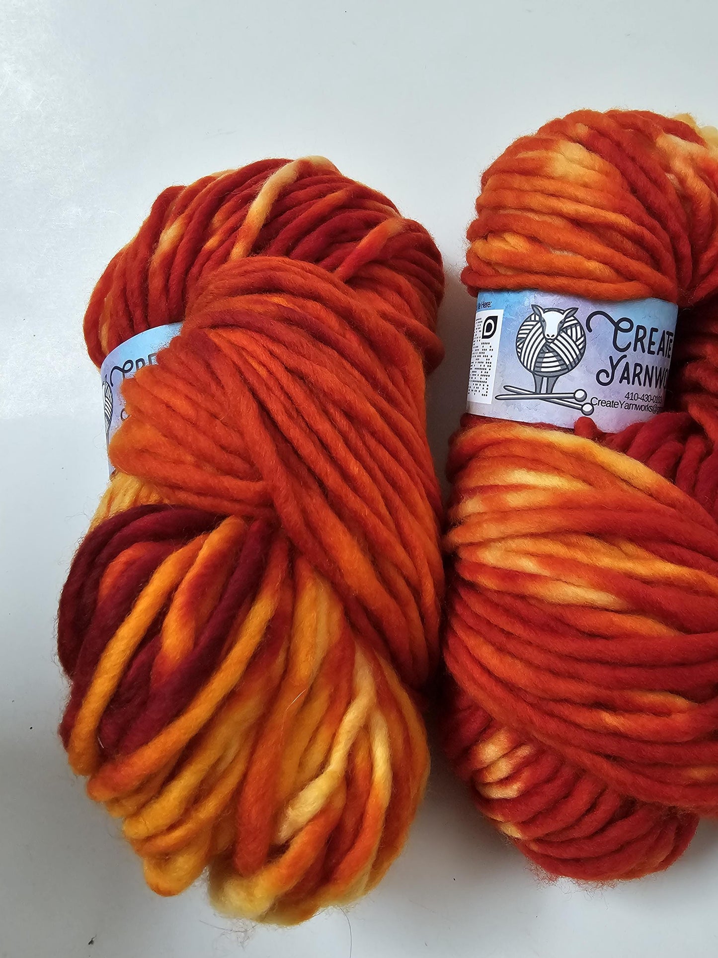 Pumpkin in 100% Superwash Merino Super Bulky Yarn