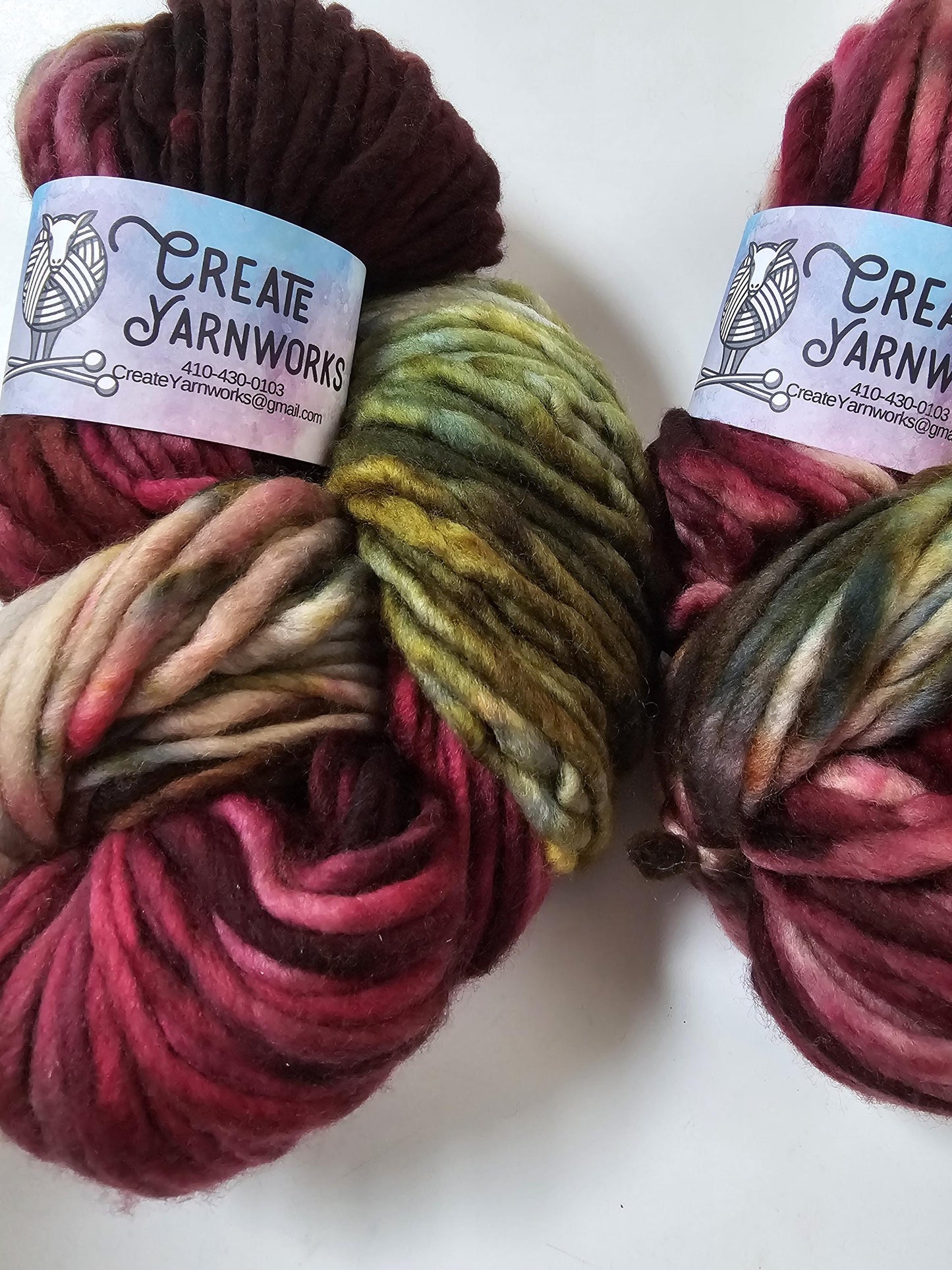 Rose Garden in 100% Superwash Merino Super Bulky Yarn