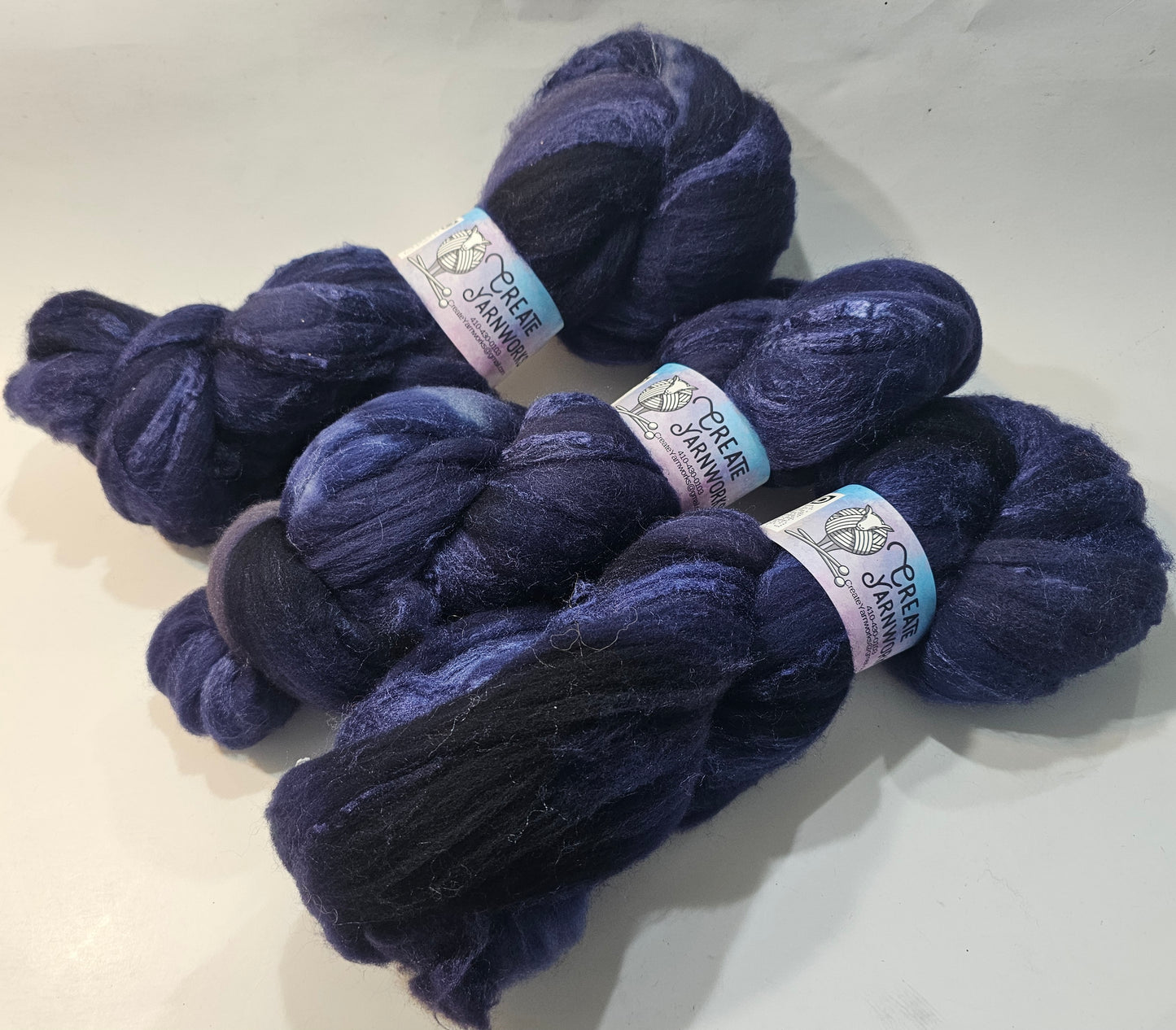 Navy in Merino/Tussah Silk 70/30 blend Top 4oz braid