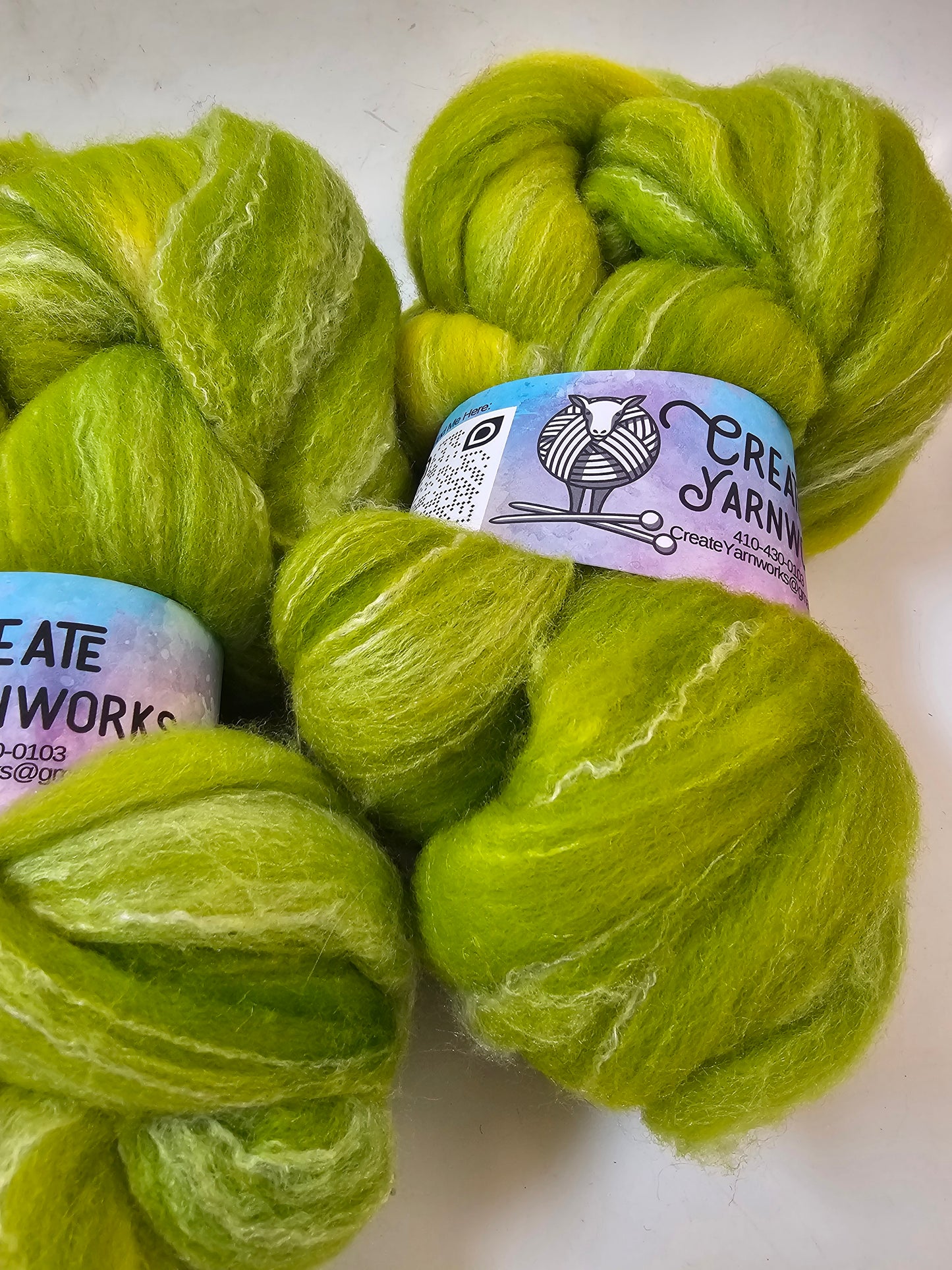 Grinch in Targhee, Bamboo and Silk Top Roving Custom Blend 4oz braid