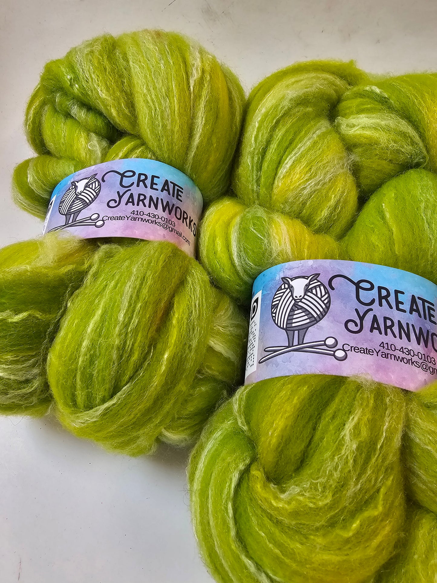 Grinch in Targhee, Bamboo and Silk Top Roving Custom Blend 4oz braid