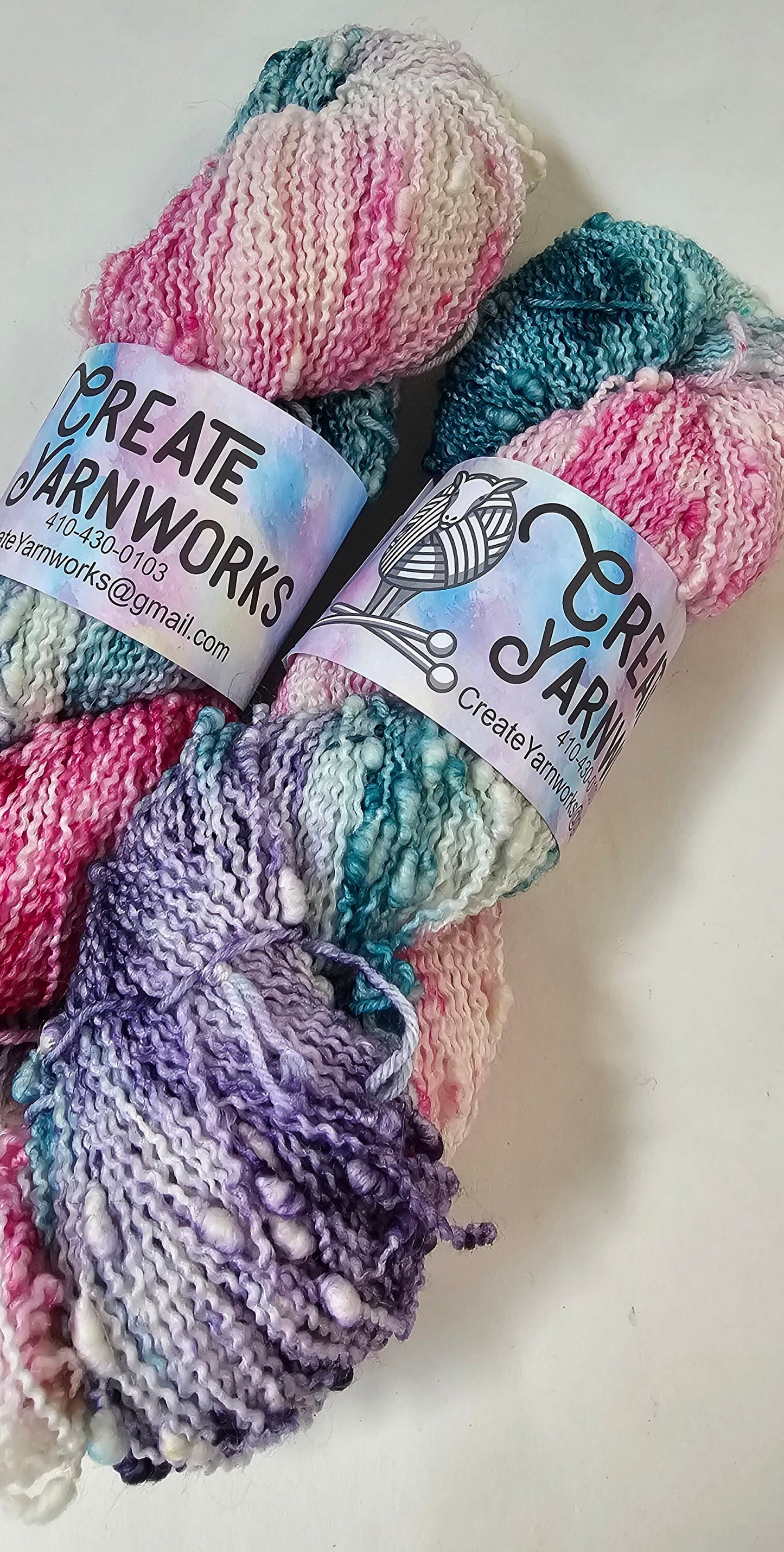 Jazzercise in Slub Superwash Merino/Nylon (90/10) Blend Fingering Weight Yarn