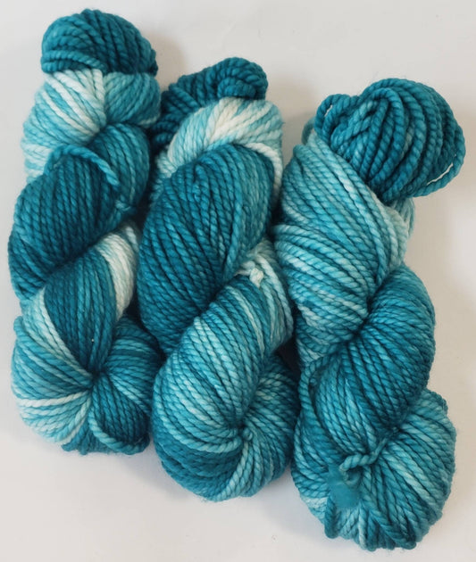 Tempting Teal in 100% Superwash Merino Bulky Yarn