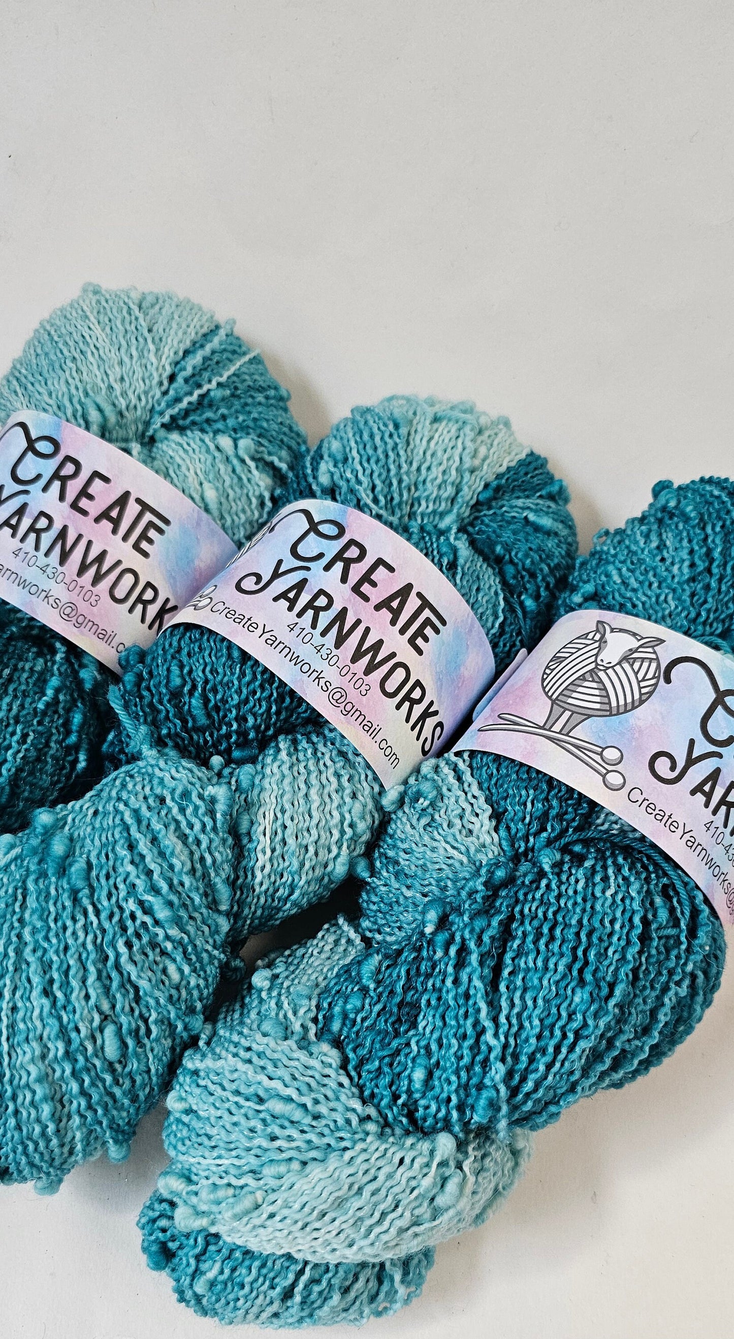 Tempting Teal in Slub Superwash Merino/Nylon (90/10) Blend Fingering Weight Yarn