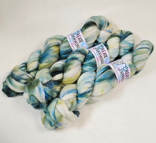 Oceans Deep in Superwash Merino & Stellina Blend 4oz braid