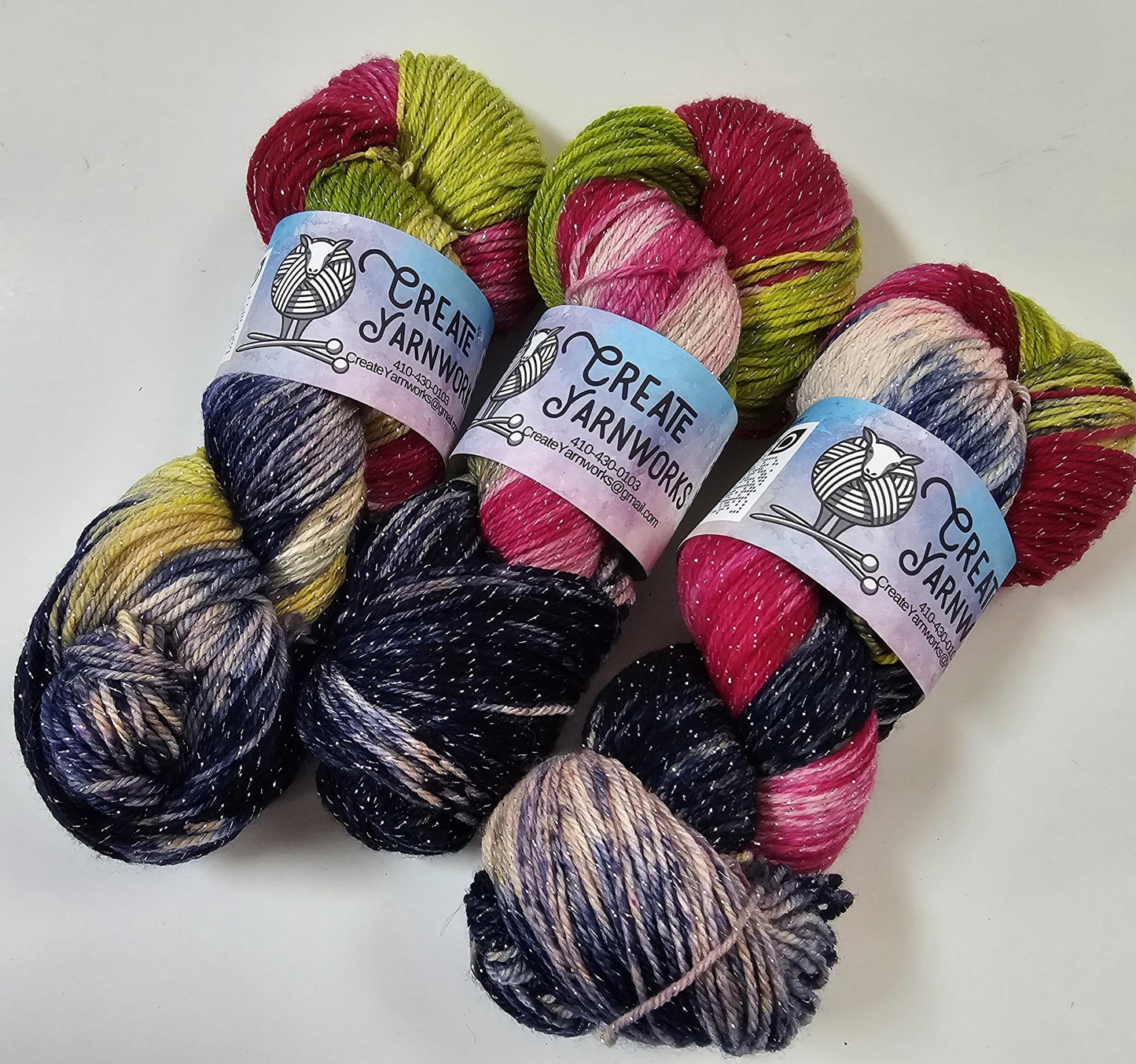 Fusion in Silver Sparkle Superwash Merino Blend  Fingering Weight Yarn