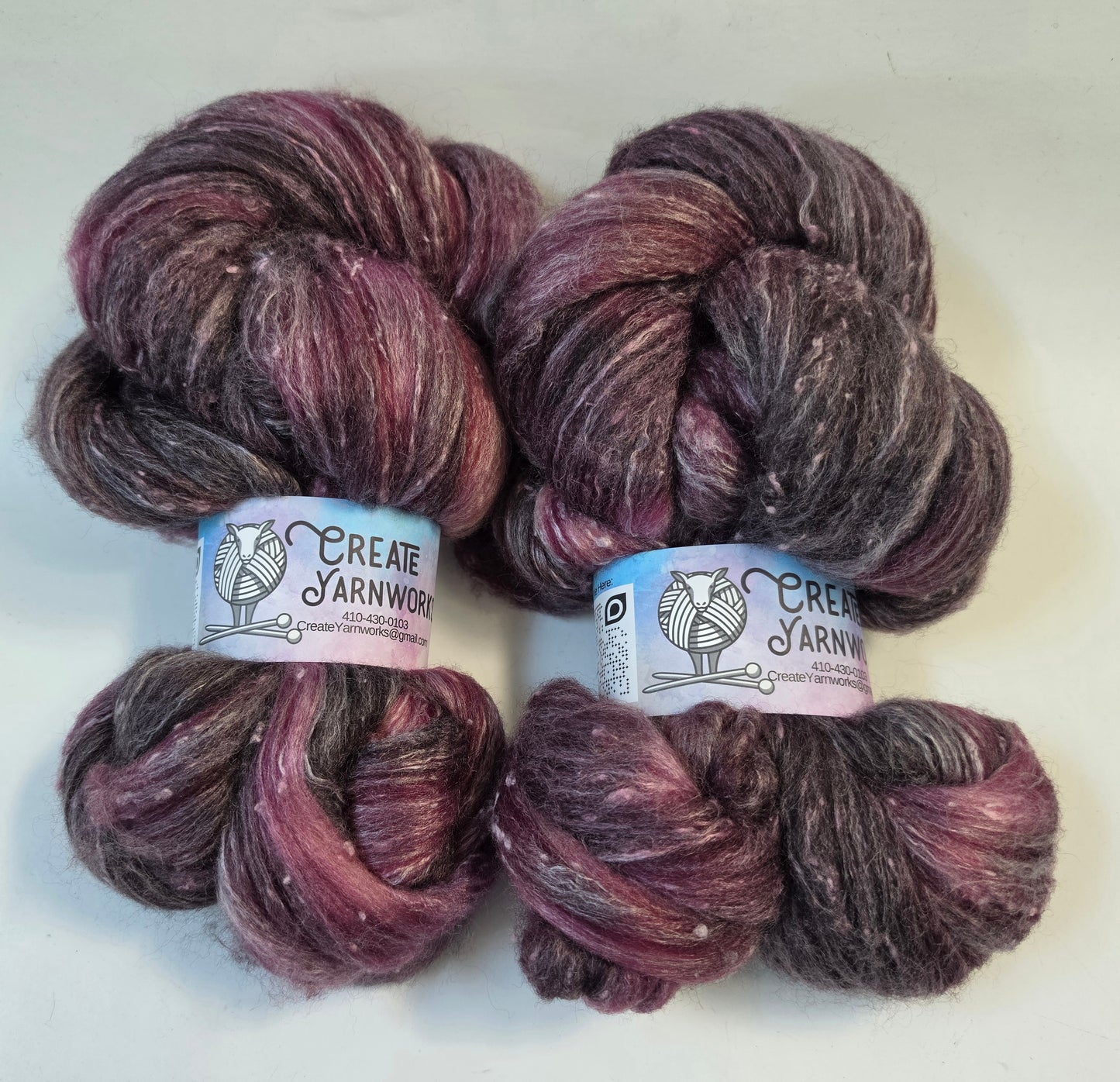 Wine Country in Merino Tweed Top Roving Blend 4oz braid