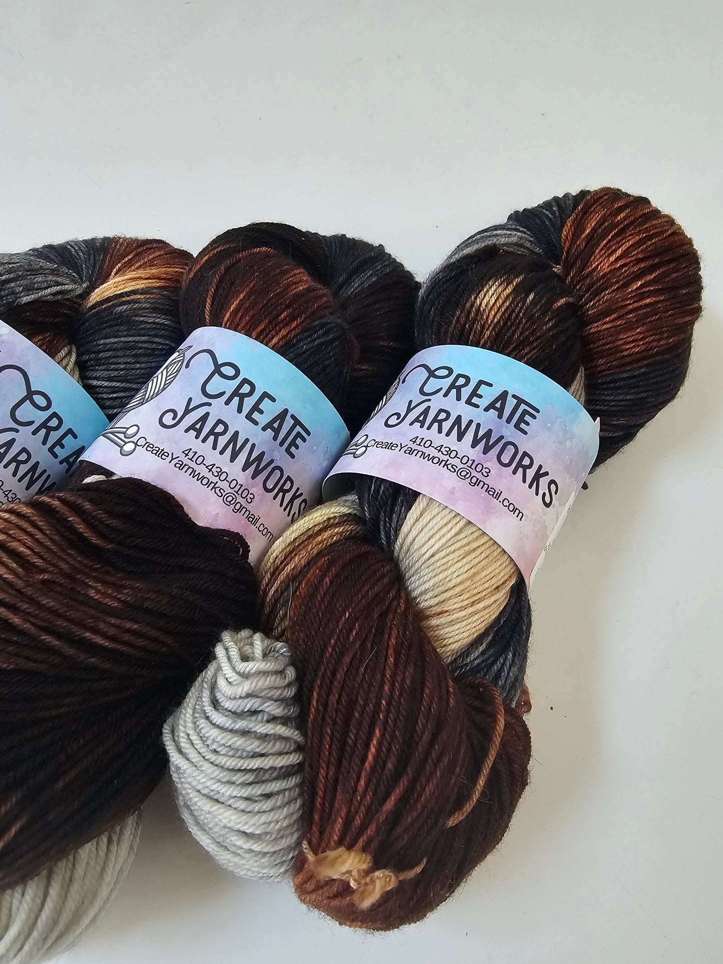 Fox in the Shadows in Superwash Merino/Nylon (85/15) Blend Fingering Weight Yarn