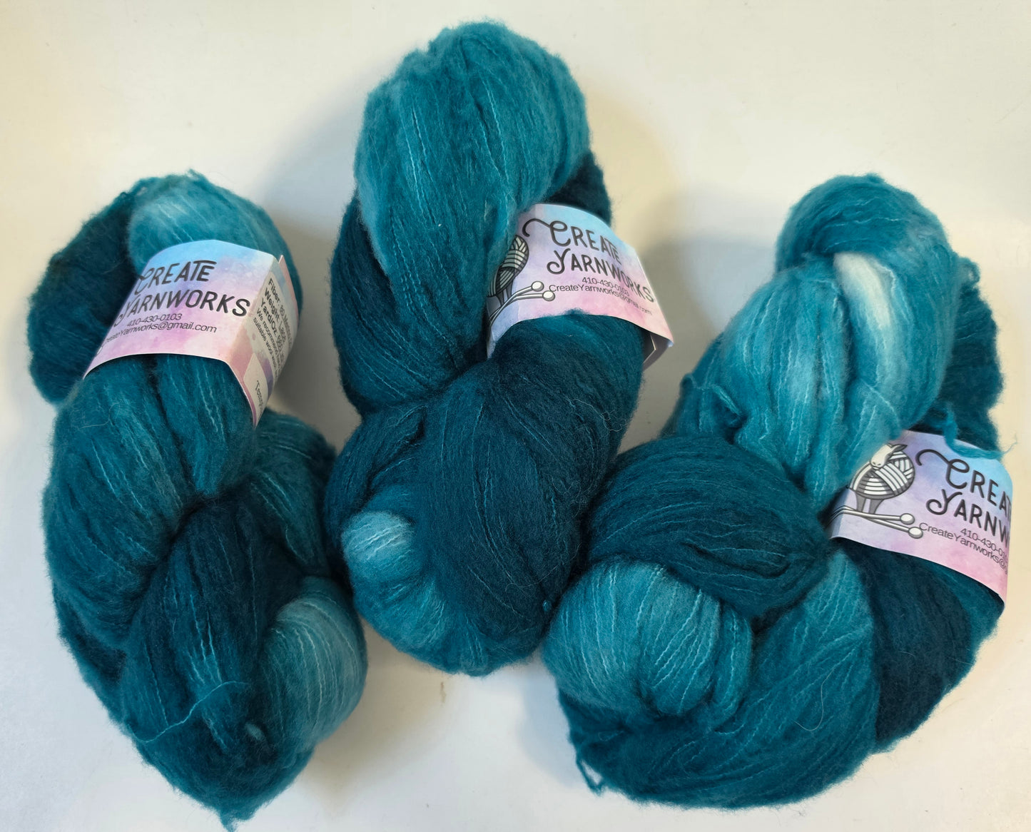 Tempting Teal in Brushed Merino Lace Weight Yarn