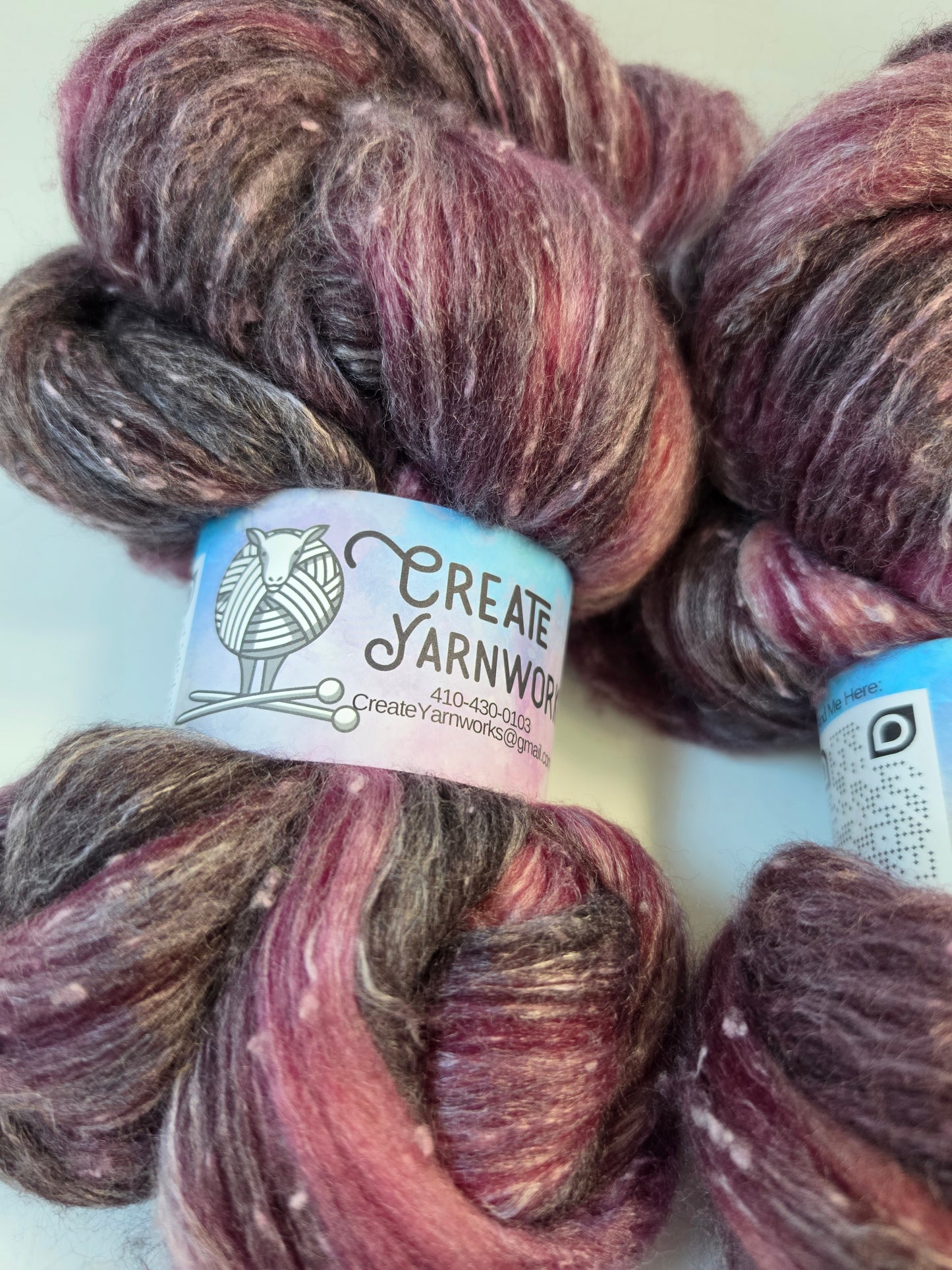 Wine Country in Merino Tweed Top Roving Blend 4oz braid