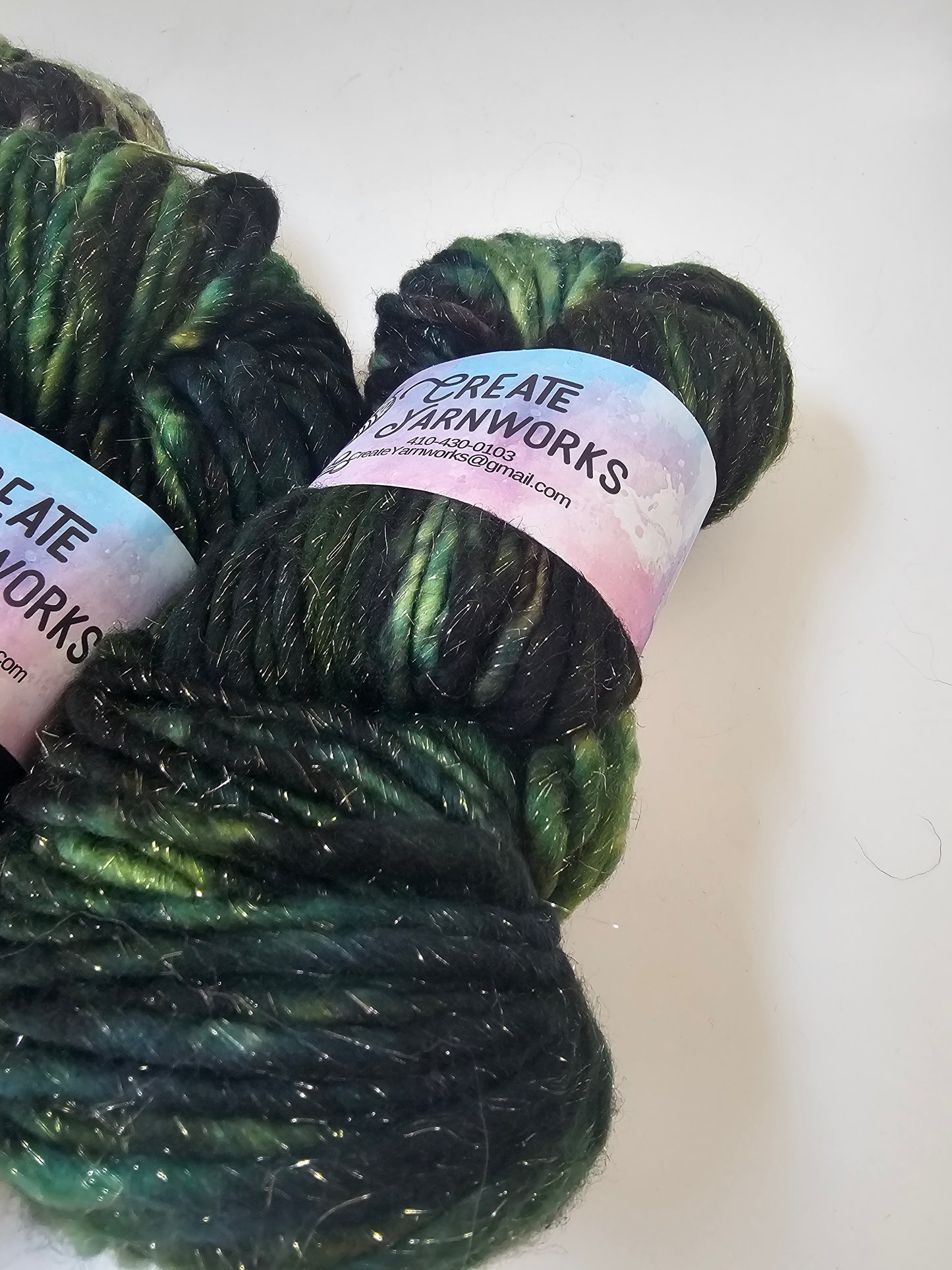 Mossy in Silver Sparkle Superwash Merino Blend  Super Bulky Weight Yarn