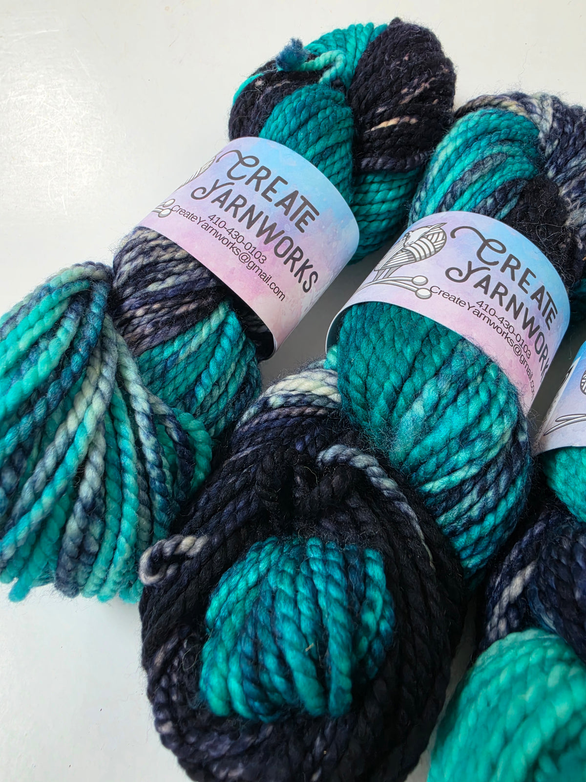 Mermaid's Tide in 100% Superwash Merino Bulky Yarn