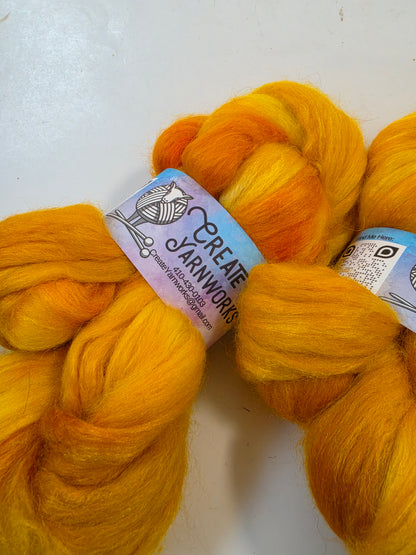 Goldilocks in Baby Alpaca / Tussah Silk custom blend Top 4oz braid