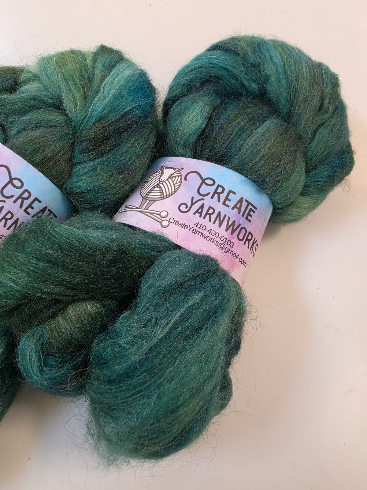 Forest in Baby Alpaca / Tussah Silk custom blend Top 4oz braid