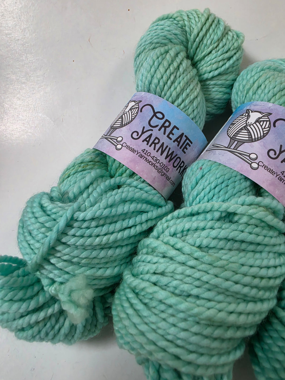 Breakfast at Tiffany's in 100% Superwash Merino Bulky Yarn