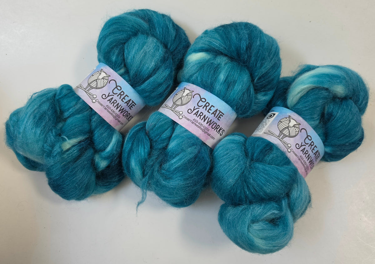 Tempting Teal in Baby Alpaca / Tussah Silk custom blend Top 4oz braid