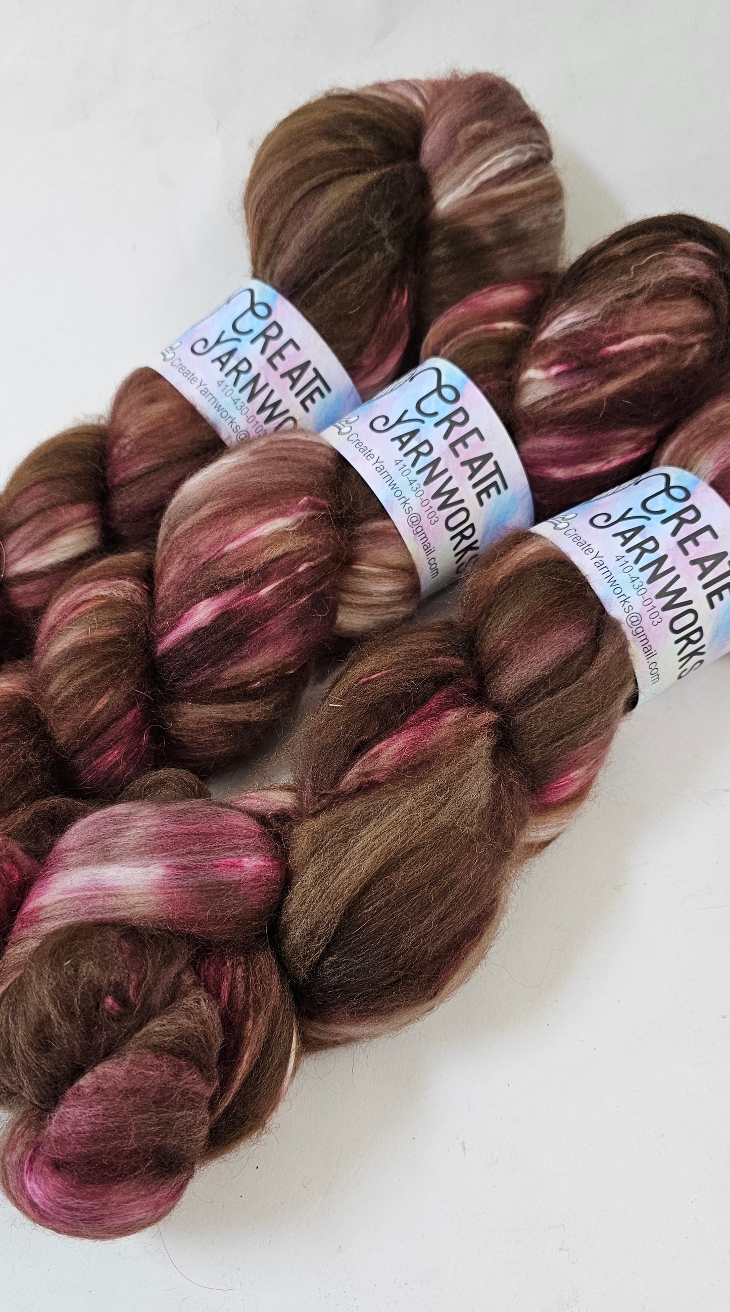 Burgundy Bark in Merino/ Brown Alpaca/ Camel/ Mulberry Silk blend Top 4oz braid