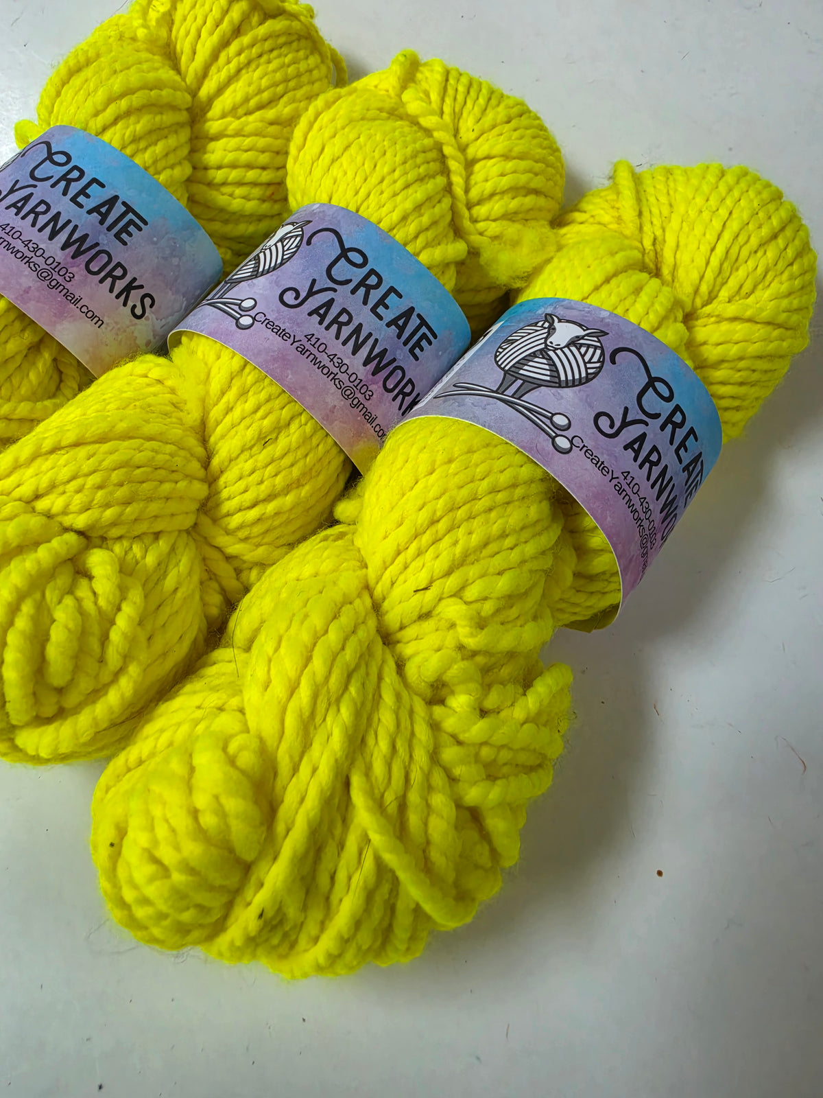 Oh Yeah! in 100% Superwash Merino Bulky Yarn