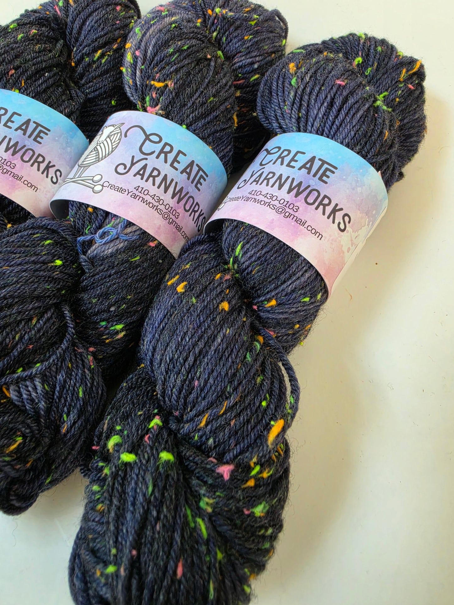 Navy in DK Merino Neon Tweed Yarn