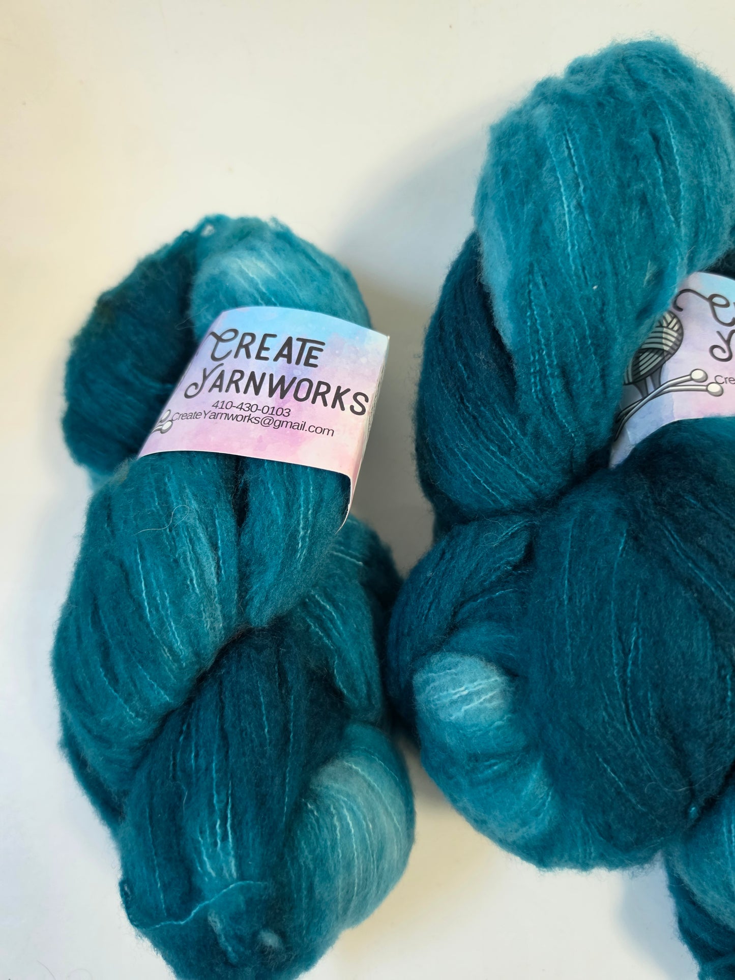 Tempting Teal in Brushed Merino Lace Weight Yarn